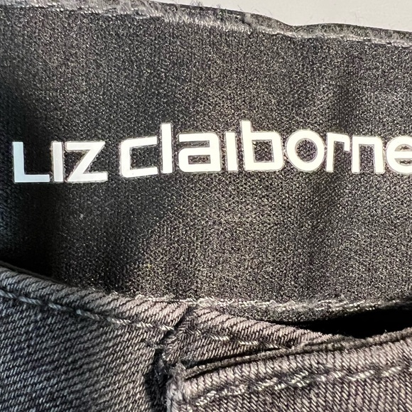 Liz Clairborne Grey Wash Mid Rise Denim stretch Jean  size 12 - Picture 5 of 9